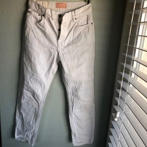 Everlane 90s cheeky denim in bone